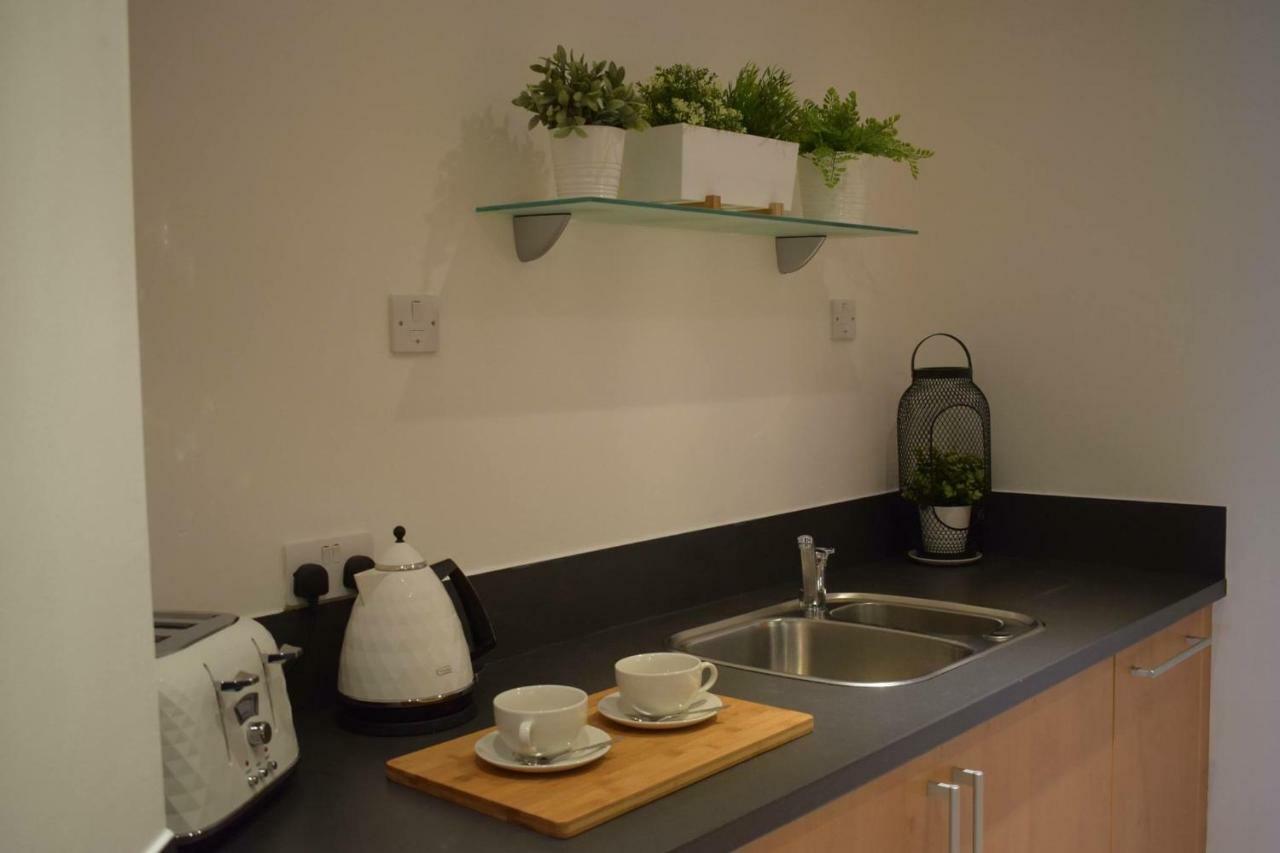 Luxury 2 Bed Apartment ウィットニー エクステリア 写真
